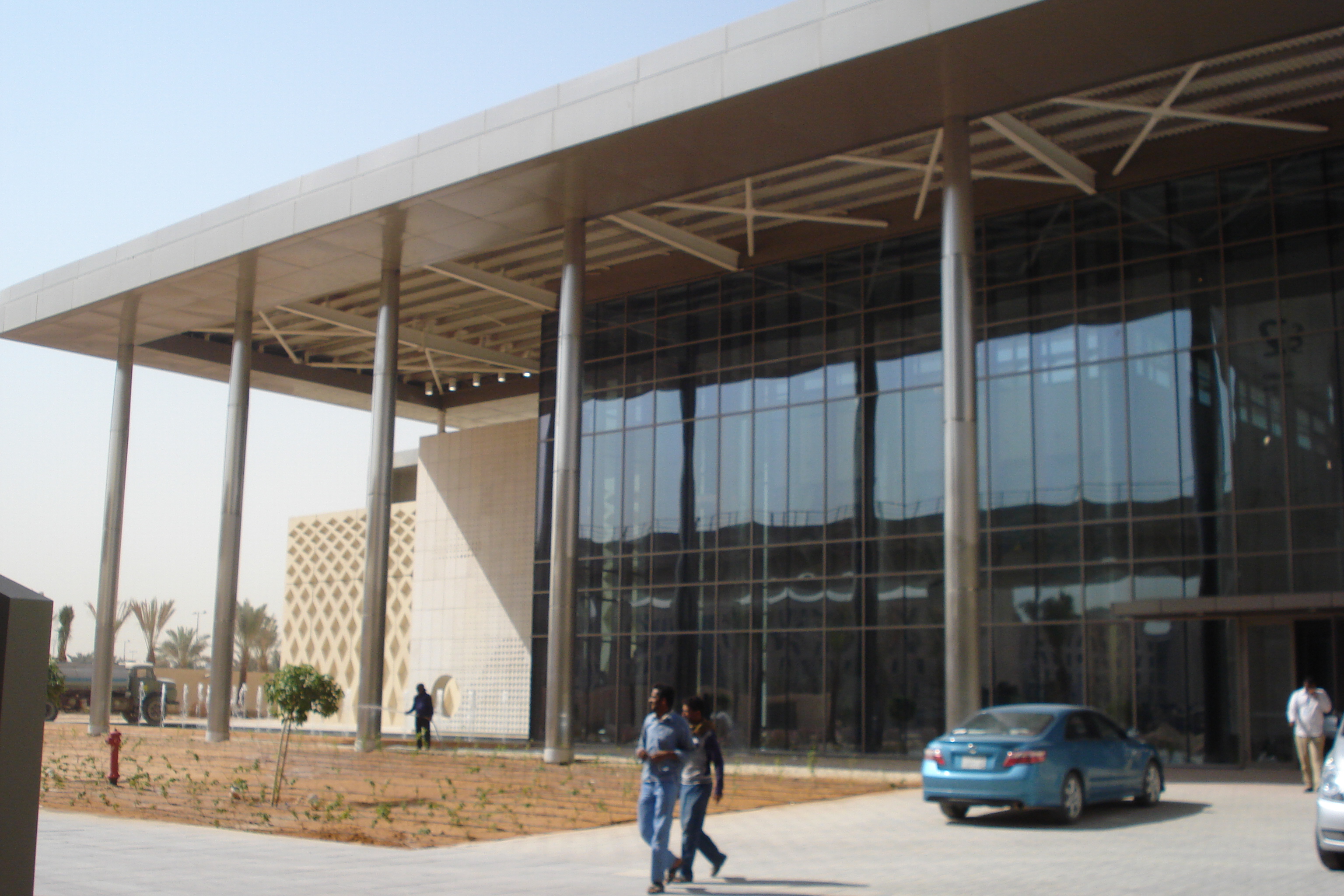 PNU B611 indoor swimming pool with diving boards