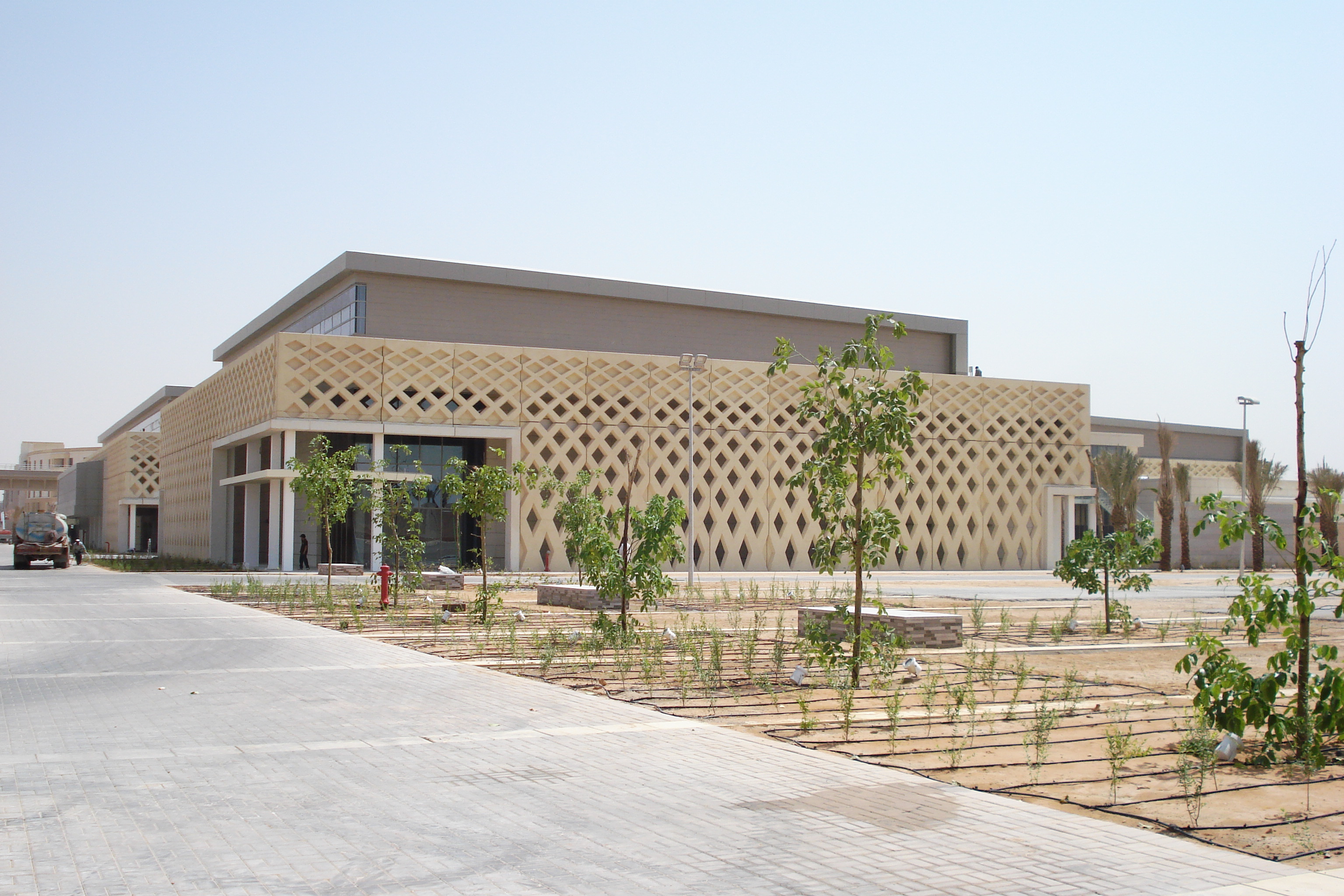 PNU B611 gymnasium interior with cardio equipment