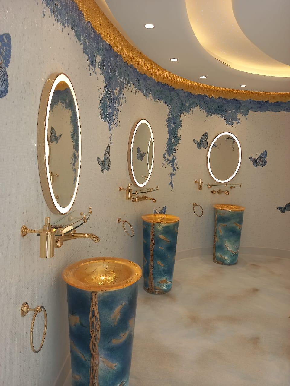 Poolside bathroom royal fit-out, private palace Riyadh — photo 31