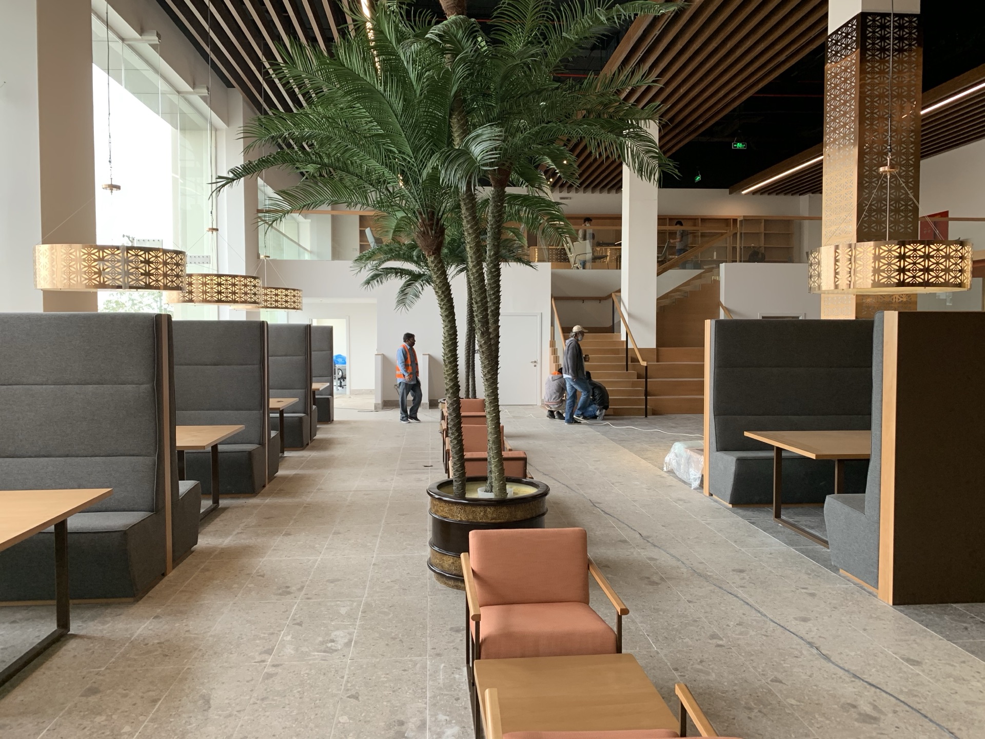 Roshan Experience Center showroom fit-out — photo 14