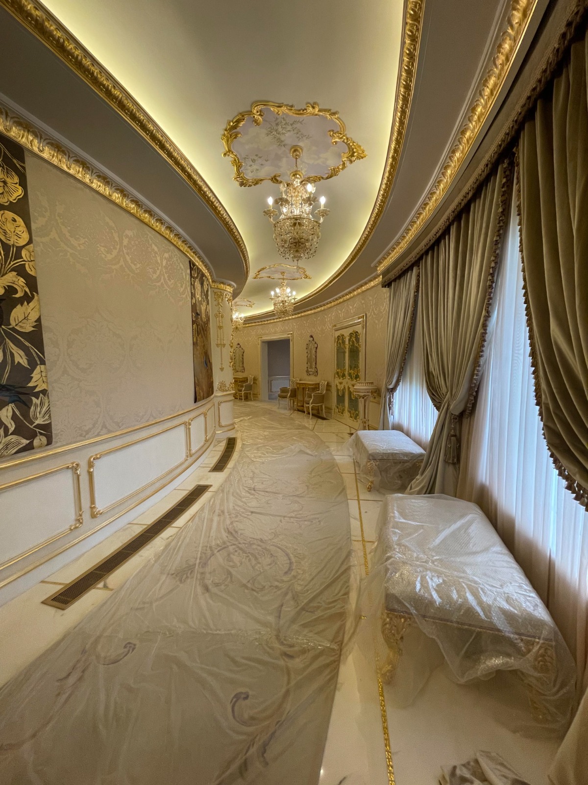 Round Villa