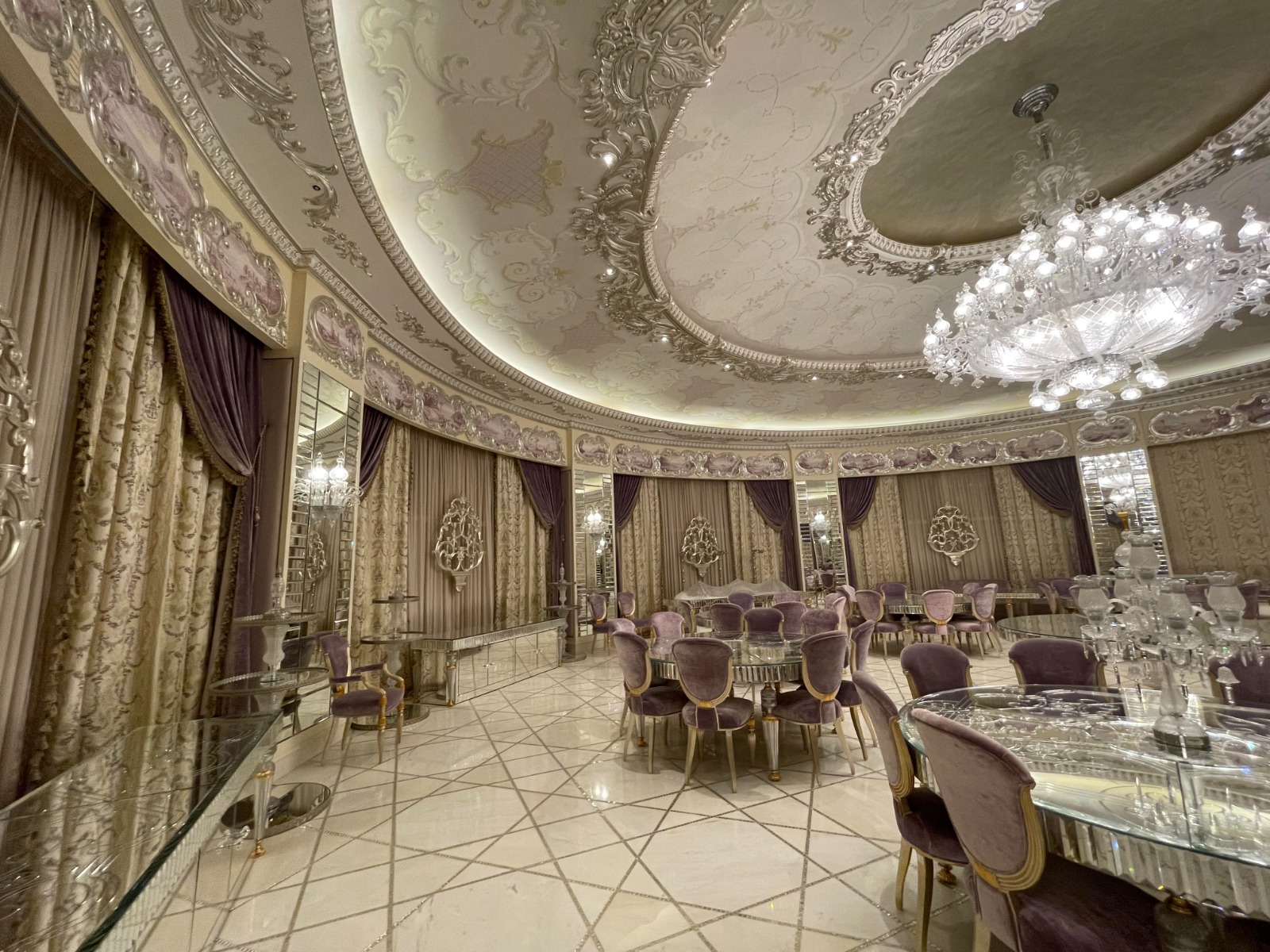 Round villa royal fit-out, Riyadh — photo 17
