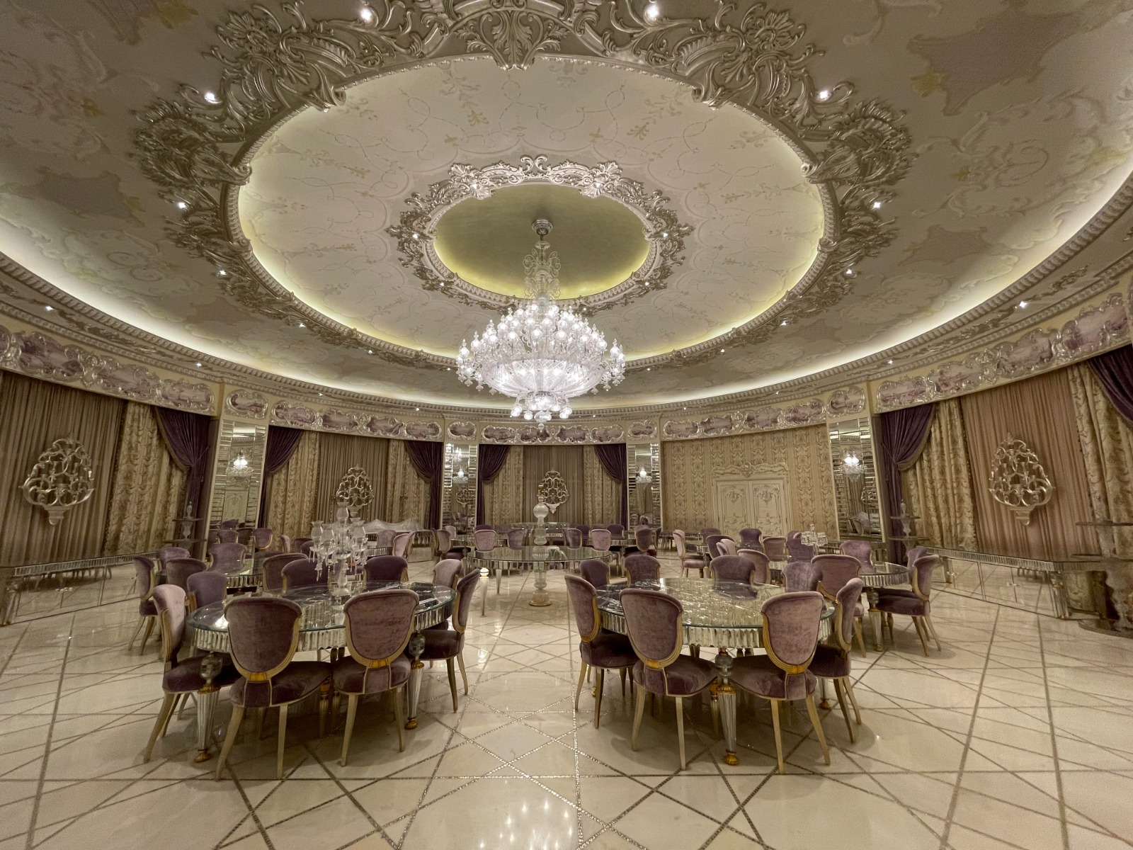 Round villa royal fit-out, Riyadh — photo 35